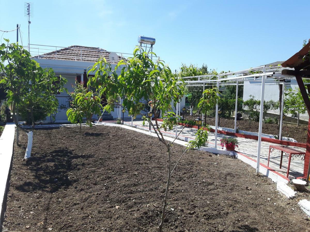 Kal-Vil Villa Nea Kallikrateia ภายนอก รูปภาพ